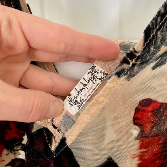 Free People Intimately Burnout Hanky Hem Slip - Picture 4 of 5